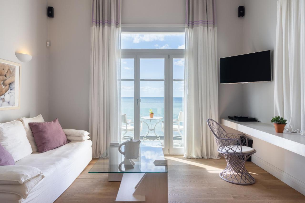 Dexamenes Seaside Hotel Kourouta Eksteriør billede